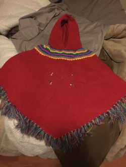 Pull over poncho with hood