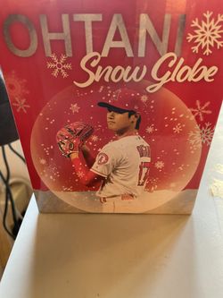 Ohtani Snow Globe