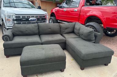 Gray Sectional sofa couch