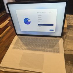 MICROSOFT SURFACE STUDIO 2 Laptop