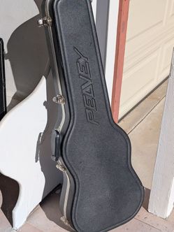 Peavey Hard shell guitar case