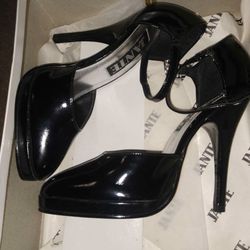 Jante Black Patent Leather Heels Size 5