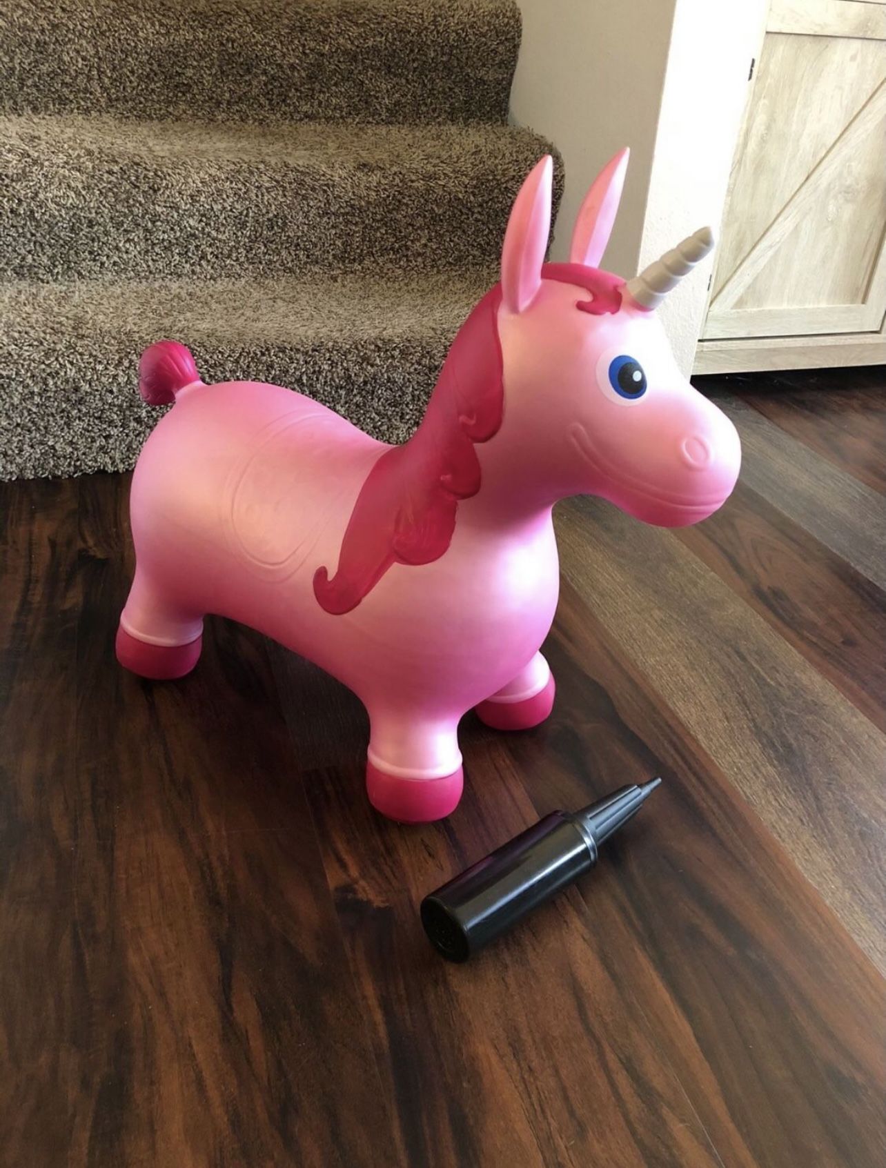 Girl Inflatable Pink Unicorn Ride Bouncer with pump