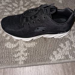 Skechers Size 7