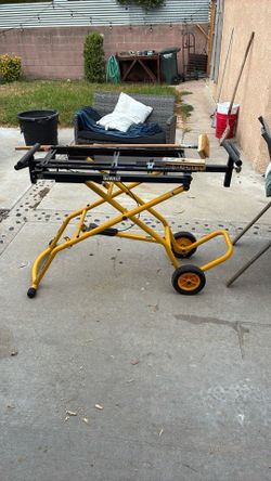 Dewalt Saw Stand