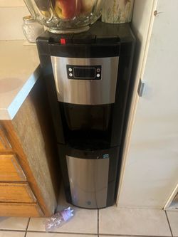 3-5 Gal. ENERGY STAR Hot/Room/Cold Temperature Bottom Load Water Cooler Dispenser with Kettle Feature in Black/Stainless $170 OBO