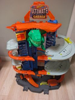Hot Wheels Ultimate Garage T-Rex