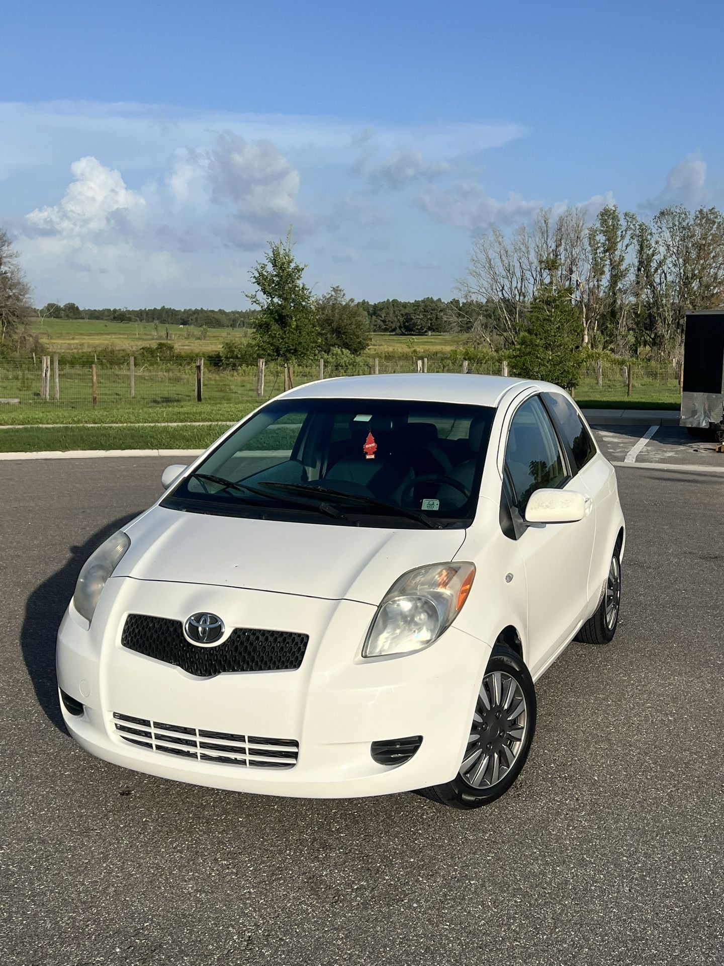 Yaris 2007 Automático