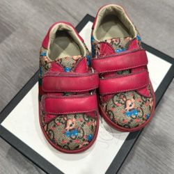 Gucci Shoes 