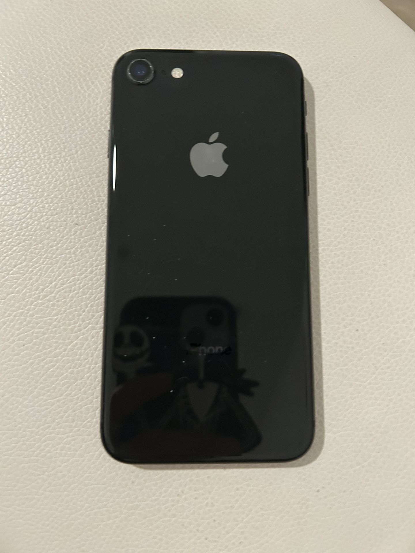iPhone 8 
