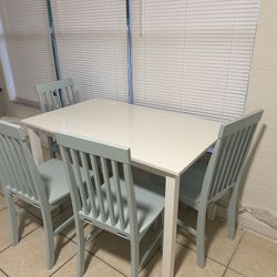 Dining Table With 4 Chairs