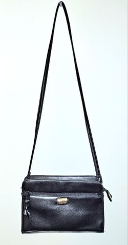 Perry Ellis Leather Purse