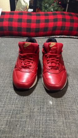 Nike Air Max 1 Size 8.5 (women)