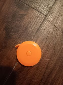 Retractable Tape Measure