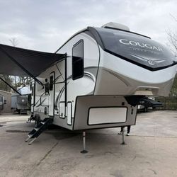2022 Keystone Cougar