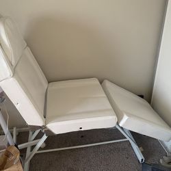 Esthetician / Tattoo chair