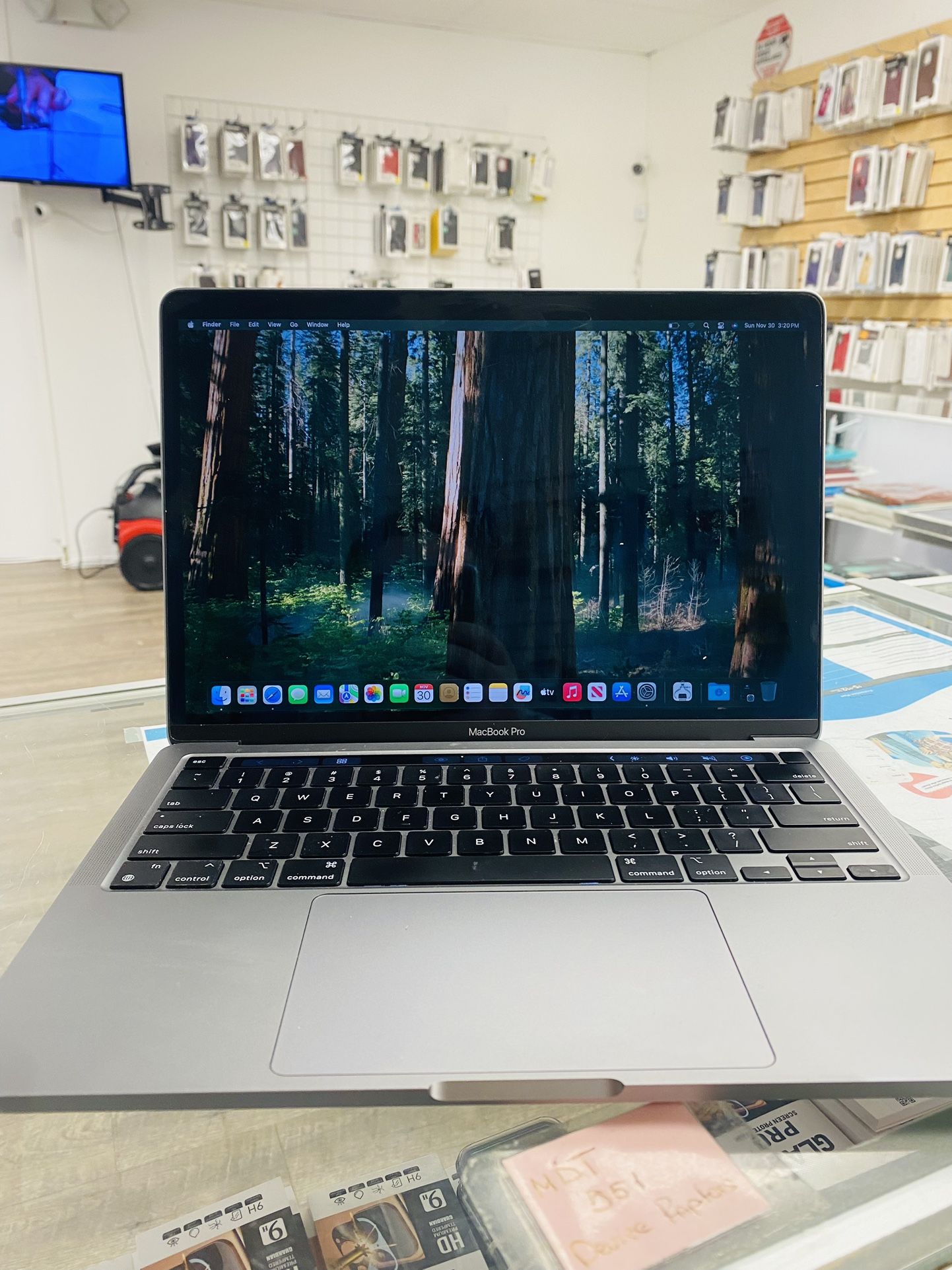 MacBook Pro M1