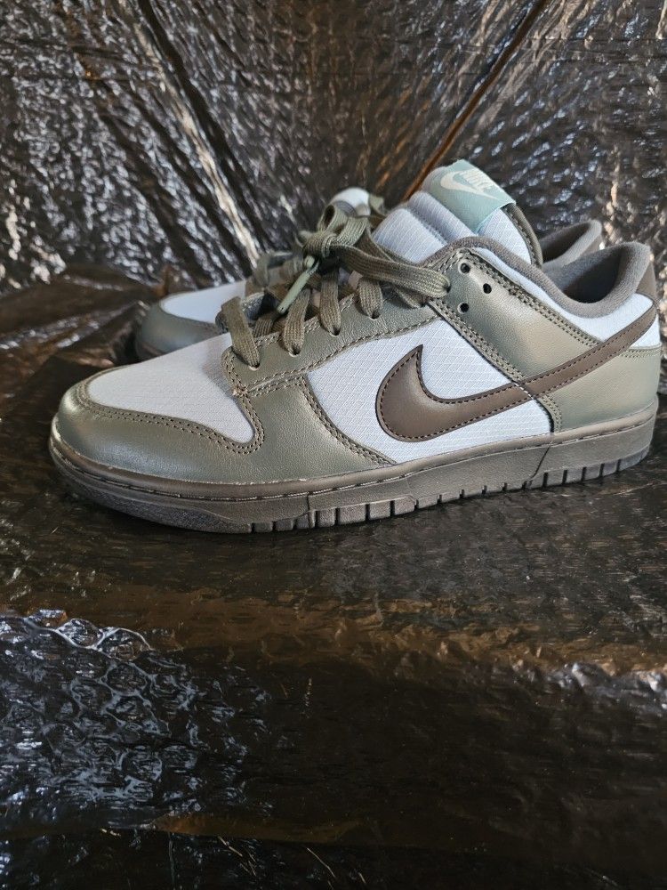 NIKE DUNK LOW SE RETRO DENIM