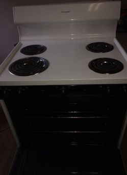 Frigidaire stove