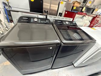 Black Samsung 5.0 CuFt Washer & Dryer Set
