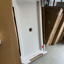 60 X 30 Shower Base Center Drain Dreamline
