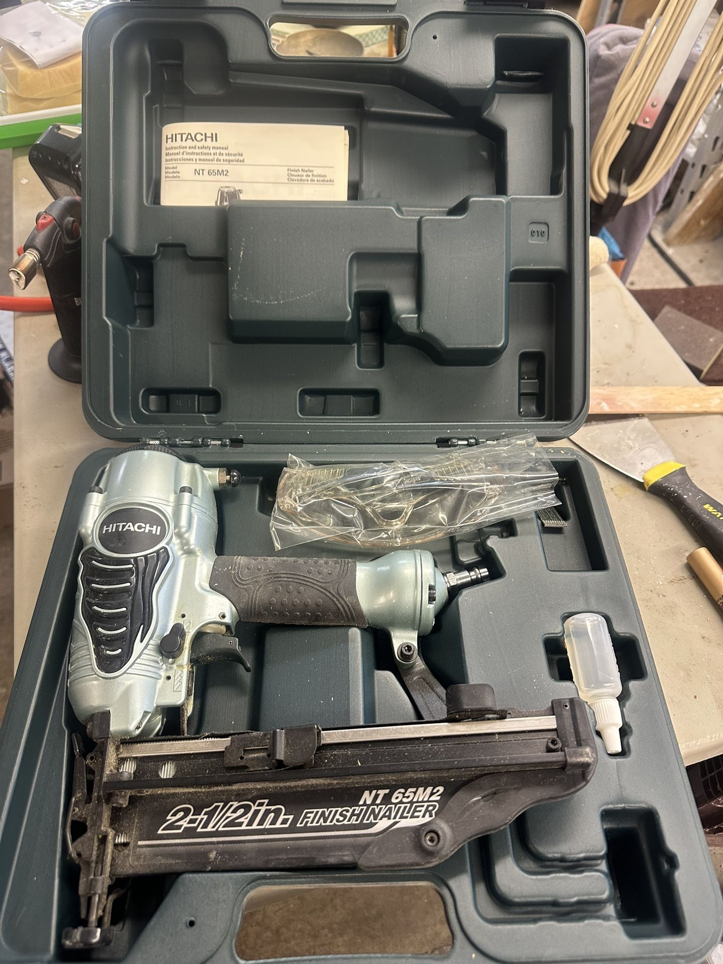 Hitachi Nail Gun