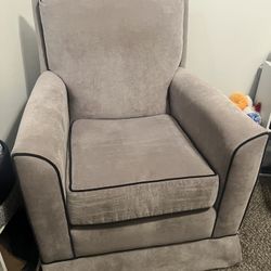 Nursery Glider/Rocker