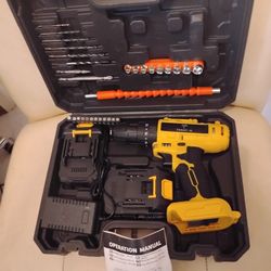 21 Volt Cordless Drill With 2 Batteries And Attachments 