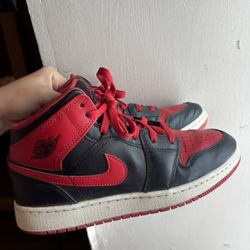 Jordan 1 Size 6y