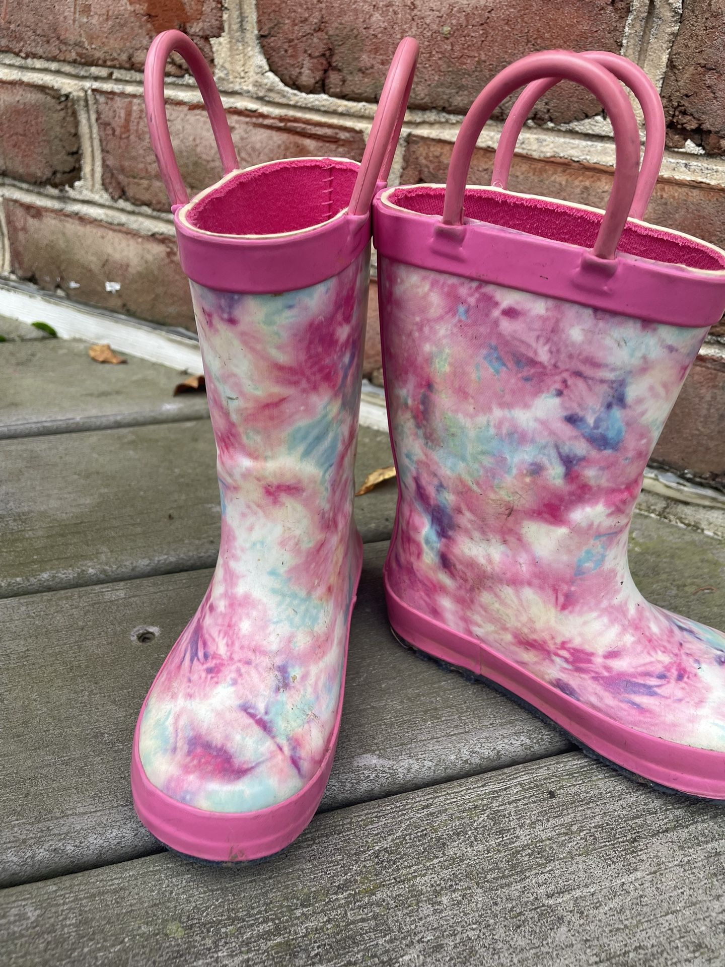 Child Size 7 Rain Boots