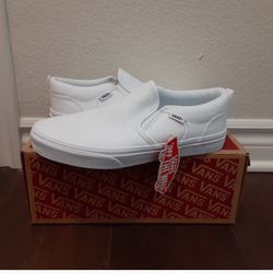 Vans Multiple Sizes Read Entire Description 