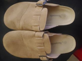 Meixiemeile brand tan suede clogs