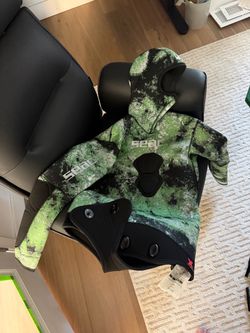 Open Cell Wetsuit (5mm, XXXL)