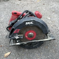 Skil 13-amp 7-1/4-inch corded circular saw