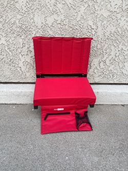 VIVOHOME Portable Stadium Seat for Bleachers with Back Support, Folding Bleacher Chair with Cup Holder and Shoulder Strap Red