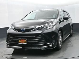 2023 Toyota Sienna