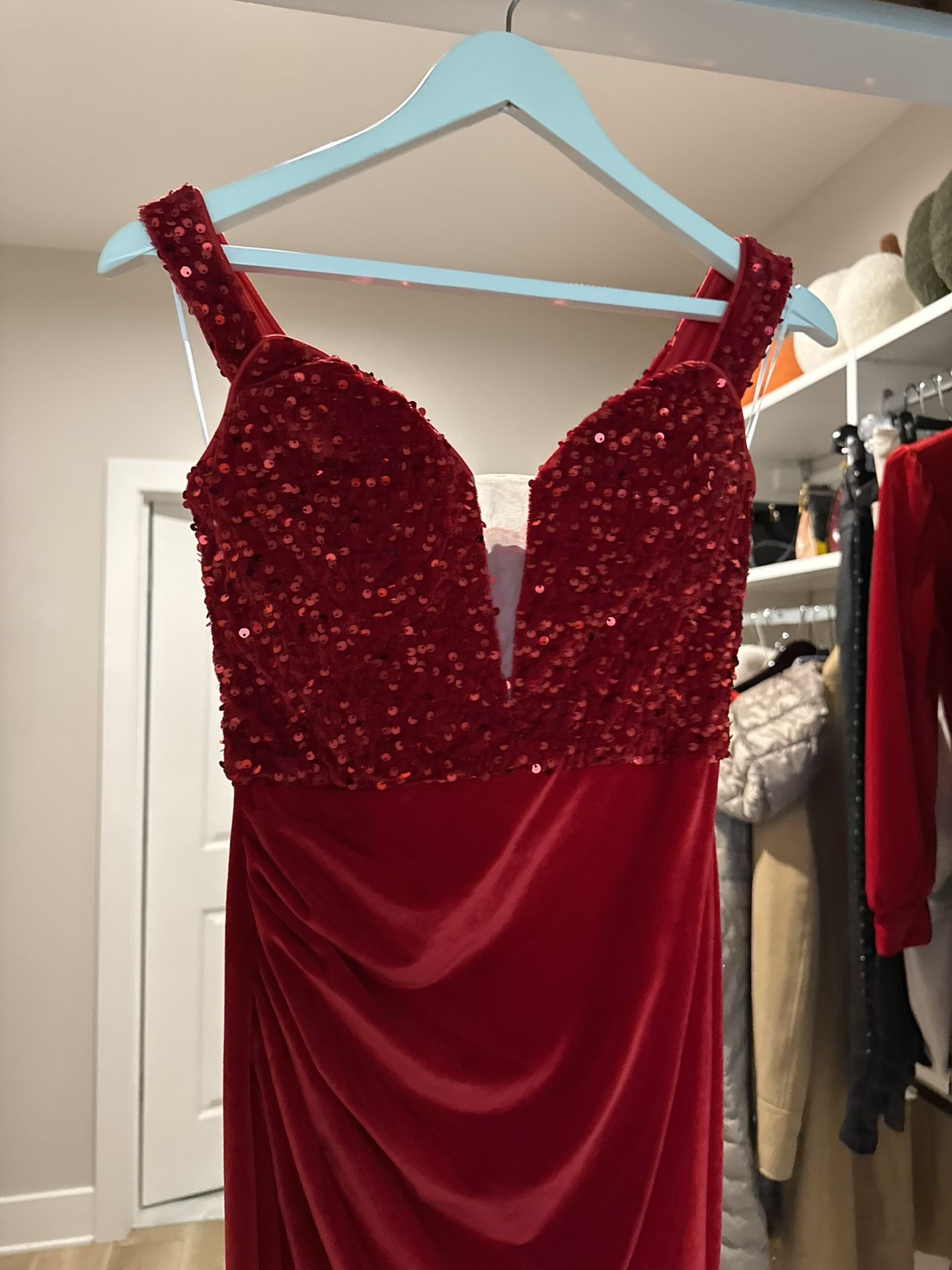 Women’s Long Velvet Sequin Red Dress With Slit Size Small