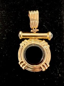 ❤️ Bulgaria 14KT Yellow Gold & Black Onyx Pendant