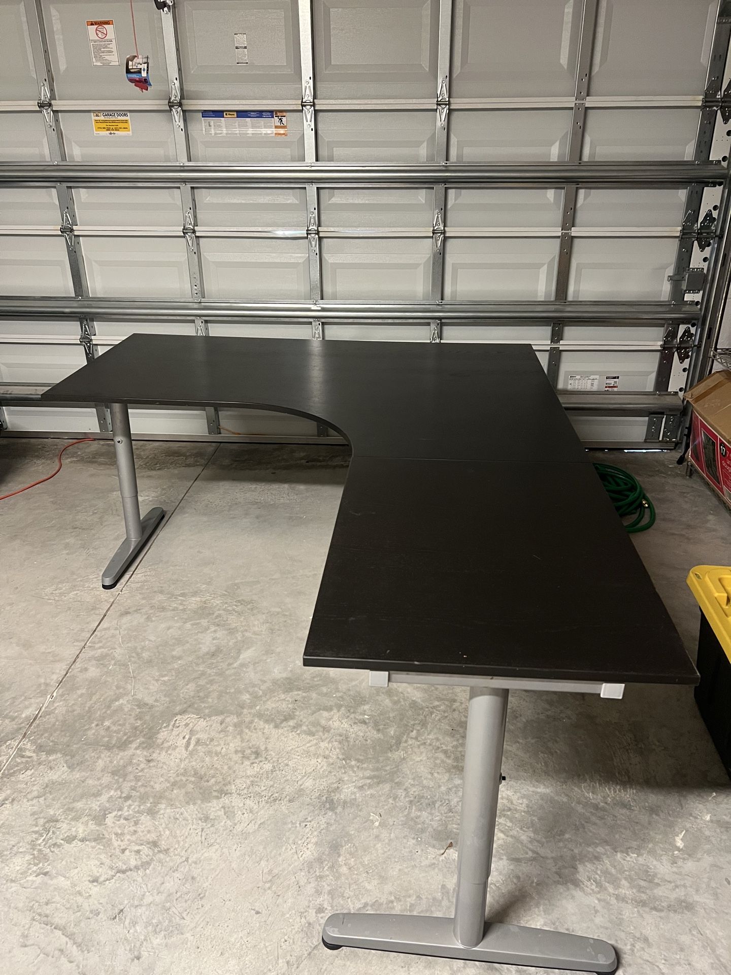L shaped office desk