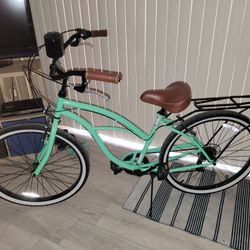 Sixthreezero Beach Cruiser with Cup Holder and Rack