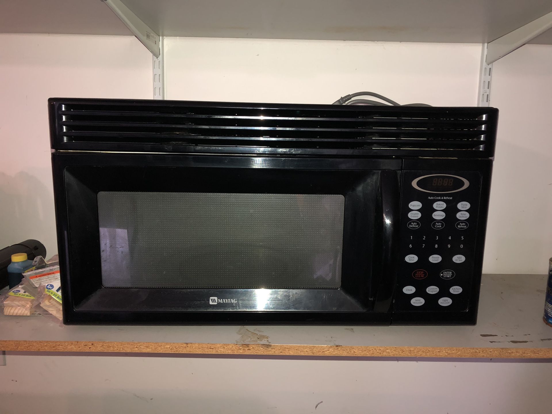 Full-size Maytag Microwave w/Exhaust Fan and Light