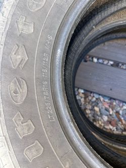 225/75/16 Firestone x 4