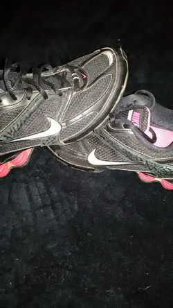 Nike shocks
