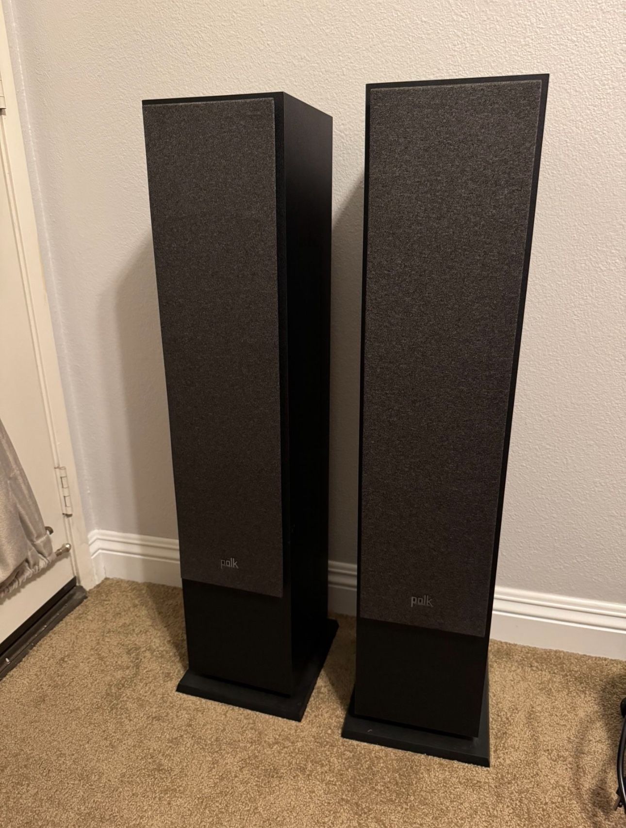 Polk Audio XT60 Floor Speakers