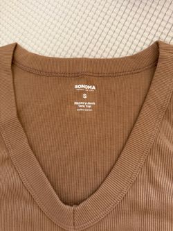 This Sonoma for Life ribbed V-neck tank top is featured in a brown color and size small. [1, 2] * Brand: Sonoma for Life *  * Style: Ribbed V-Neck Tan
