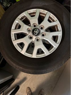Toyota Tacoma stock tires and rims