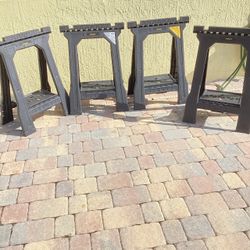 Stanley  folding sawhorses set 4