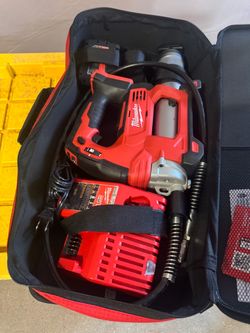 Milwaukee grease gun