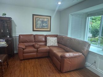 Leather couch seats 5