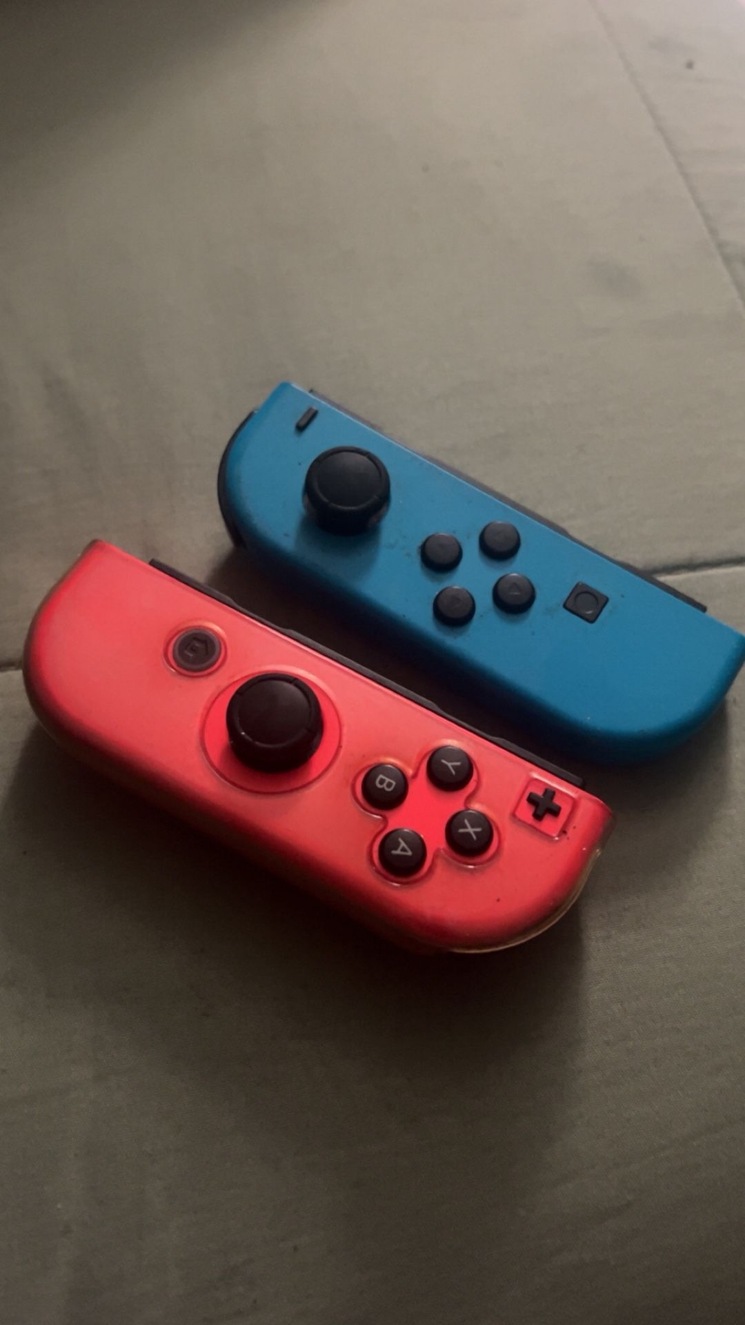 Nintendo Switch Controllers